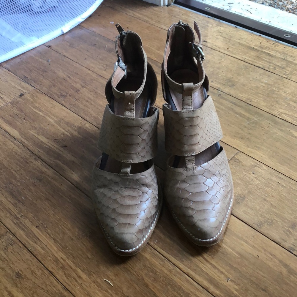 Jeffrey Campbell snakeskin booties - Picture 2 of 3